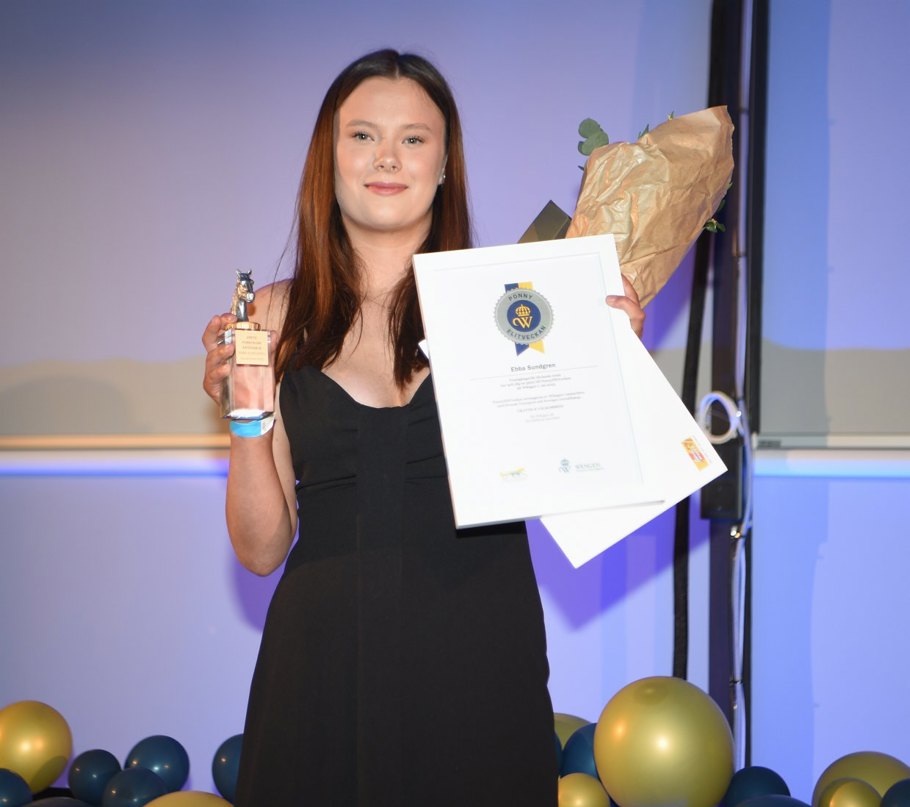 Ebba Sundgren Årets Kusk Kat B 230318.jpg